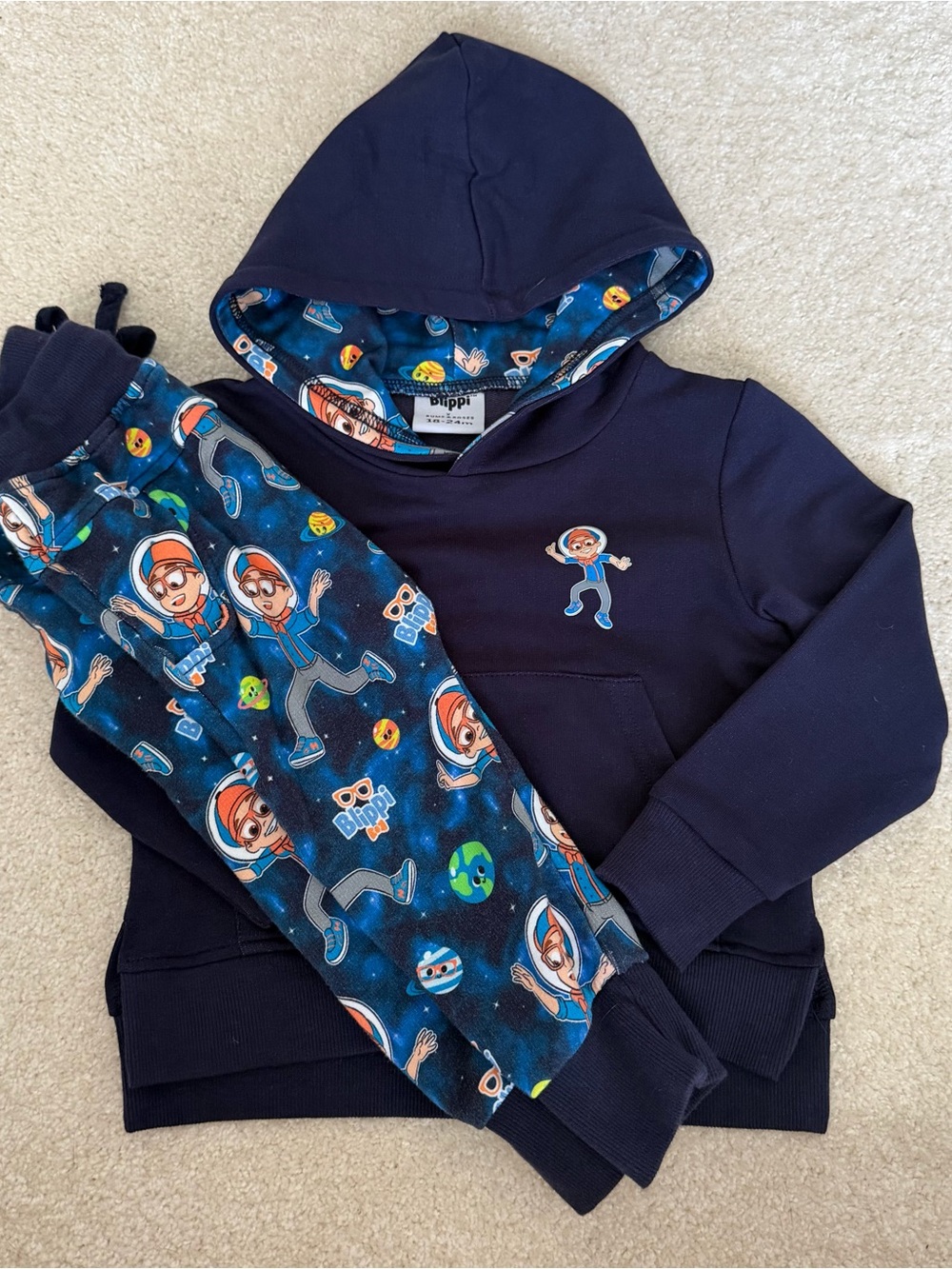 Blippi! Bums & Roses jogger and hoodie set